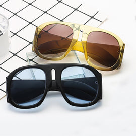Men Women's Retro Oversized Sunglasses Big Frame Ladies Sun Glasses Black Fashion UV400 Unisex Square Sunglasses for Women Men